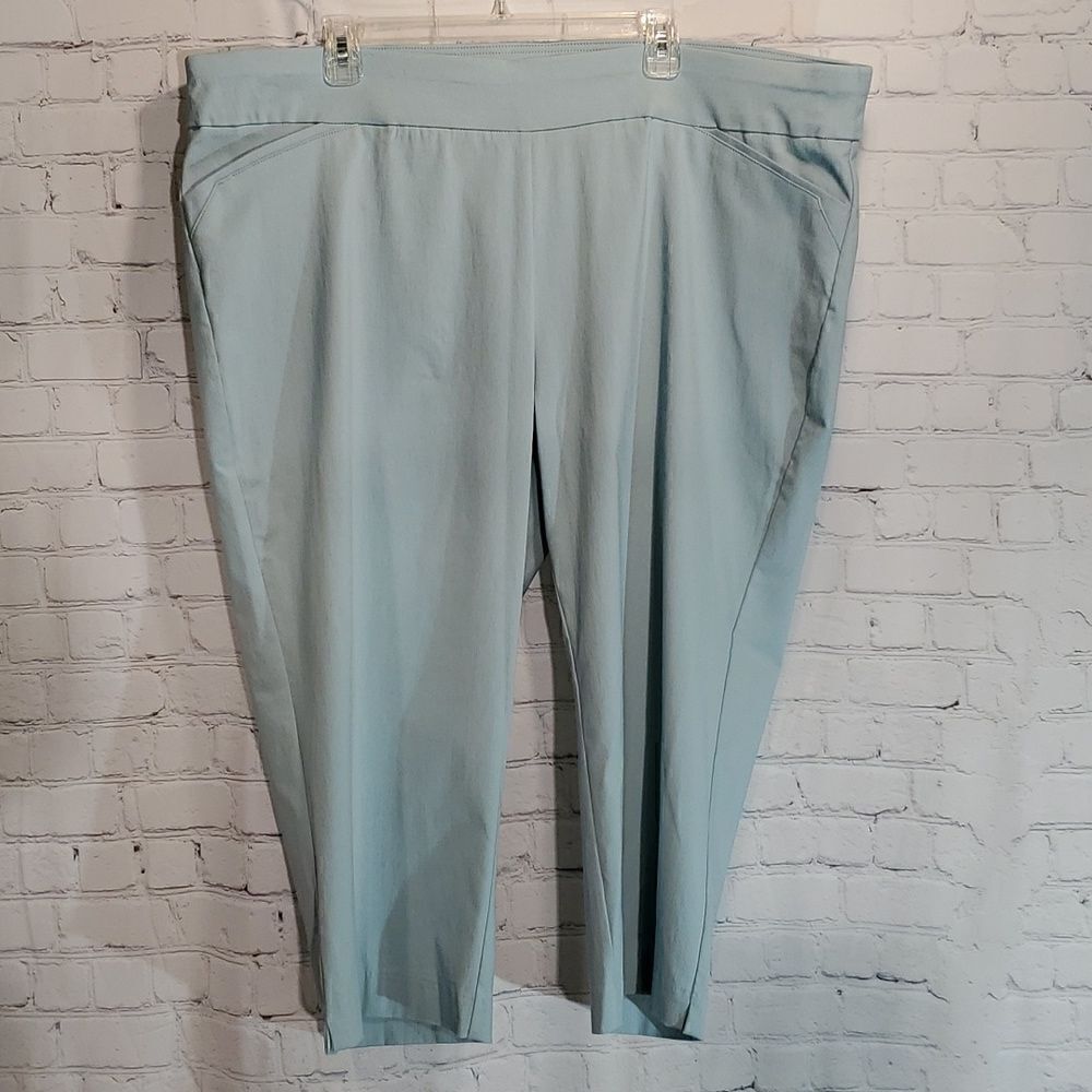 Napa Valley plus size 24W light blue capris